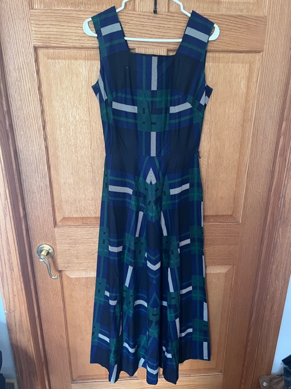 Vintage Joan Curtis Union
Made cotton green and Navy Plaid Sleeveless Midi Dress